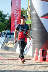 BIB: 
                            <button type="button" onclick="openModal(6563933)" class="btn btn-primary btn-sm float-right btn-popup" data-toggle="modal" data-target=".modal-high-quality">
                        <i class="fas fa-shopping-cart"></i> Add to Cart
                    </button>
                                            <button type="button" onclick="isThisMe(6563933, true)" class="btn btn-success btn-sm float-right btn-popup btn-isme hidden" data-toggle="tooltip" data-placement="bottom" title="นี่คือรูปของคุณใช่ไหม คลิกที่นี่เพื่อเอาเข้าอัลบั้ม">
                        <i class="fas fa-plus"></i> Add to album
                    </button>
                    <button type="button" onclick="isThisMe(6563933, false)" class="btn btn-warning btn-sm float-right btn-popup btn-isnotme hidden">
                        <i class="fas fa-ban"></i> Remove from album
                    </button>