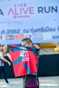 BIB: 2562
                            <button type="button" onclick="openModal(6569147)" class="btn btn-primary btn-sm float-right btn-popup" data-toggle="modal" data-target=".modal-high-quality">
                        <i class="fas fa-shopping-cart"></i> Add to Cart
                    </button>
                                            <button type="button" onclick="isThisMe(6569147, true)" class="btn btn-success btn-sm float-right btn-popup btn-isme hidden" data-toggle="tooltip" data-placement="bottom" title="นี่คือรูปของคุณใช่ไหม คลิกที่นี่เพื่อเอาเข้าอัลบั้ม">
                        <i class="fas fa-plus"></i> Add to album
                    </button>
                    <button type="button" onclick="isThisMe(6569147, false)" class="btn btn-warning btn-sm float-right btn-popup btn-isnotme hidden">
                        <i class="fas fa-ban"></i> Remove from album
                    </button>