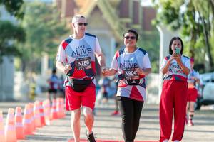 BIB: 3780, 3904, 7523
                            <button type="button" onclick="openModal(6564205)" class="btn btn-primary btn-sm float-right btn-popup" data-toggle="modal" data-target=".modal-high-quality">
                        <i class="fas fa-shopping-cart"></i> Add to Cart
                    </button>
                                            <button type="button" onclick="isThisMe(6564205, true)" class="btn btn-success btn-sm float-right btn-popup btn-isme hidden" data-toggle="tooltip" data-placement="bottom" title="นี่คือรูปของคุณใช่ไหม คลิกที่นี่เพื่อเอาเข้าอัลบั้ม">
                        <i class="fas fa-plus"></i> Add to album
                    </button>
                    <button type="button" onclick="isThisMe(6564205, false)" class="btn btn-warning btn-sm float-right btn-popup btn-isnotme hidden">
                        <i class="fas fa-ban"></i> Remove from album
                    </button>