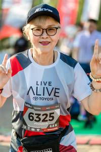 BIB: 2019, 6325
                            <button type="button" onclick="openModal(6560745)" class="btn btn-primary btn-sm float-right btn-popup" data-toggle="modal" data-target=".modal-high-quality">
                        <i class="fas fa-shopping-cart"></i> Add to Cart
                    </button>
                                            <button type="button" onclick="isThisMe(6560745, true)" class="btn btn-success btn-sm float-right btn-popup btn-isme hidden" data-toggle="tooltip" data-placement="bottom" title="นี่คือรูปของคุณใช่ไหม คลิกที่นี่เพื่อเอาเข้าอัลบั้ม">
                        <i class="fas fa-plus"></i> Add to album
                    </button>
                    <button type="button" onclick="isThisMe(6560745, false)" class="btn btn-warning btn-sm float-right btn-popup btn-isnotme hidden">
                        <i class="fas fa-ban"></i> Remove from album
                    </button>