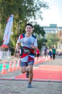 BIB: 2896
                            <button type="button" onclick="openModal(6552809)" class="btn btn-primary btn-sm float-right btn-popup" data-toggle="modal" data-target=".modal-high-quality">
                        <i class="fas fa-shopping-cart"></i> Add to Cart
                    </button>
                                            <button type="button" onclick="isThisMe(6552809, true)" class="btn btn-success btn-sm float-right btn-popup btn-isme hidden" data-toggle="tooltip" data-placement="bottom" title="นี่คือรูปของคุณใช่ไหม คลิกที่นี่เพื่อเอาเข้าอัลบั้ม">
                        <i class="fas fa-plus"></i> Add to album
                    </button>
                    <button type="button" onclick="isThisMe(6552809, false)" class="btn btn-warning btn-sm float-right btn-popup btn-isnotme hidden">
                        <i class="fas fa-ban"></i> Remove from album
                    </button>