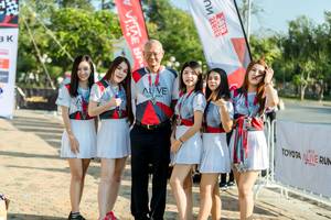 BIB: 50190
                            <button type="button" onclick="openModal(6572416)" class="btn btn-primary btn-sm float-right btn-popup" data-toggle="modal" data-target=".modal-high-quality">
                        <i class="fas fa-shopping-cart"></i> Add to Cart
                    </button>
                                            <button type="button" onclick="isThisMe(6572416, true)" class="btn btn-success btn-sm float-right btn-popup btn-isme hidden" data-toggle="tooltip" data-placement="bottom" title="นี่คือรูปของคุณใช่ไหม คลิกที่นี่เพื่อเอาเข้าอัลบั้ม">
                        <i class="fas fa-plus"></i> Add to album
                    </button>
                    <button type="button" onclick="isThisMe(6572416, false)" class="btn btn-warning btn-sm float-right btn-popup btn-isnotme hidden">
                        <i class="fas fa-ban"></i> Remove from album
                    </button>