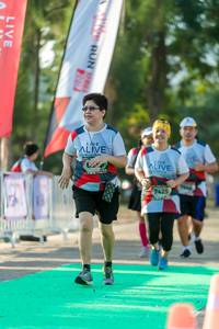 BIB: 7425
                            <button type="button" onclick="openModal(6559573)" class="btn btn-primary btn-sm float-right btn-popup" data-toggle="modal" data-target=".modal-high-quality">
                        <i class="fas fa-shopping-cart"></i> Add to Cart
                    </button>
                                            <button type="button" onclick="isThisMe(6559573, true)" class="btn btn-success btn-sm float-right btn-popup btn-isme hidden" data-toggle="tooltip" data-placement="bottom" title="นี่คือรูปของคุณใช่ไหม คลิกที่นี่เพื่อเอาเข้าอัลบั้ม">
                        <i class="fas fa-plus"></i> Add to album
                    </button>
                    <button type="button" onclick="isThisMe(6559573, false)" class="btn btn-warning btn-sm float-right btn-popup btn-isnotme hidden">
                        <i class="fas fa-ban"></i> Remove from album
                    </button>