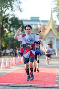 BIB: 7421, 3713
                            <button type="button" onclick="openModal(6554999)" class="btn btn-primary btn-sm float-right btn-popup" data-toggle="modal" data-target=".modal-high-quality">
                        <i class="fas fa-shopping-cart"></i> Add to Cart
                    </button>
                                            <button type="button" onclick="isThisMe(6554999, true)" class="btn btn-success btn-sm float-right btn-popup btn-isme hidden" data-toggle="tooltip" data-placement="bottom" title="นี่คือรูปของคุณใช่ไหม คลิกที่นี่เพื่อเอาเข้าอัลบั้ม">
                        <i class="fas fa-plus"></i> Add to album
                    </button>
                    <button type="button" onclick="isThisMe(6554999, false)" class="btn btn-warning btn-sm float-right btn-popup btn-isnotme hidden">
                        <i class="fas fa-ban"></i> Remove from album
                    </button>