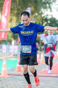 BIB: 3161, 128
                            <button type="button" onclick="openModal(6546596)" class="btn btn-primary btn-sm float-right btn-popup" data-toggle="modal" data-target=".modal-high-quality">
                        <i class="fas fa-shopping-cart"></i> Add to Cart
                    </button>
                                            <button type="button" onclick="isThisMe(6546596, true)" class="btn btn-success btn-sm float-right btn-popup btn-isme hidden" data-toggle="tooltip" data-placement="bottom" title="นี่คือรูปของคุณใช่ไหม คลิกที่นี่เพื่อเอาเข้าอัลบั้ม">
                        <i class="fas fa-plus"></i> Add to album
                    </button>
                    <button type="button" onclick="isThisMe(6546596, false)" class="btn btn-warning btn-sm float-right btn-popup btn-isnotme hidden">
                        <i class="fas fa-ban"></i> Remove from album
                    </button>