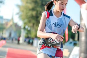 BIB: 3000, 128
                            <button type="button" onclick="openModal(6557974)" class="btn btn-primary btn-sm float-right btn-popup" data-toggle="modal" data-target=".modal-high-quality">
                        <i class="fas fa-shopping-cart"></i> Add to Cart
                    </button>
                                            <button type="button" onclick="isThisMe(6557974, true)" class="btn btn-success btn-sm float-right btn-popup btn-isme hidden" data-toggle="tooltip" data-placement="bottom" title="นี่คือรูปของคุณใช่ไหม คลิกที่นี่เพื่อเอาเข้าอัลบั้ม">
                        <i class="fas fa-plus"></i> Add to album
                    </button>
                    <button type="button" onclick="isThisMe(6557974, false)" class="btn btn-warning btn-sm float-right btn-popup btn-isnotme hidden">
                        <i class="fas fa-ban"></i> Remove from album
                    </button>