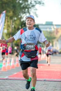 BIB: 2966, 128
                            <button type="button" onclick="openModal(6551196)" class="btn btn-primary btn-sm float-right btn-popup" data-toggle="modal" data-target=".modal-high-quality">
                        <i class="fas fa-shopping-cart"></i> Add to Cart
                    </button>
                                            <button type="button" onclick="isThisMe(6551196, true)" class="btn btn-success btn-sm float-right btn-popup btn-isme hidden" data-toggle="tooltip" data-placement="bottom" title="นี่คือรูปของคุณใช่ไหม คลิกที่นี่เพื่อเอาเข้าอัลบั้ม">
                        <i class="fas fa-plus"></i> Add to album
                    </button>
                    <button type="button" onclick="isThisMe(6551196, false)" class="btn btn-warning btn-sm float-right btn-popup btn-isnotme hidden">
                        <i class="fas fa-ban"></i> Remove from album
                    </button>