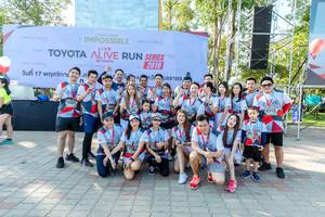 BIB: 2019, 7627, 769
                            <button type="button" onclick="openModal(6566859)" class="btn btn-primary btn-sm float-right btn-popup" data-toggle="modal" data-target=".modal-high-quality">
                        <i class="fas fa-shopping-cart"></i> Add to Cart
                    </button>
                                            <button type="button" onclick="isThisMe(6566859, true)" class="btn btn-success btn-sm float-right btn-popup btn-isme hidden" data-toggle="tooltip" data-placement="bottom" title="นี่คือรูปของคุณใช่ไหม คลิกที่นี่เพื่อเอาเข้าอัลบั้ม">
                        <i class="fas fa-plus"></i> Add to album
                    </button>
                    <button type="button" onclick="isThisMe(6566859, false)" class="btn btn-warning btn-sm float-right btn-popup btn-isnotme hidden">
                        <i class="fas fa-ban"></i> Remove from album
                    </button>