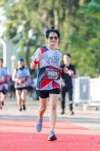 BIB: 3629
                            <button type="button" onclick="openModal(6558803)" class="btn btn-primary btn-sm float-right btn-popup" data-toggle="modal" data-target=".modal-high-quality">
                        <i class="fas fa-shopping-cart"></i> Add to Cart
                    </button>
                                            <button type="button" onclick="isThisMe(6558803, true)" class="btn btn-success btn-sm float-right btn-popup btn-isme hidden" data-toggle="tooltip" data-placement="bottom" title="นี่คือรูปของคุณใช่ไหม คลิกที่นี่เพื่อเอาเข้าอัลบั้ม">
                        <i class="fas fa-plus"></i> Add to album
                    </button>
                    <button type="button" onclick="isThisMe(6558803, false)" class="btn btn-warning btn-sm float-right btn-popup btn-isnotme hidden">
                        <i class="fas fa-ban"></i> Remove from album
                    </button>