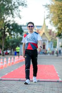 BIB: 
                            <button type="button" onclick="openModal(6538744)" class="btn btn-primary btn-sm float-right btn-popup" data-toggle="modal" data-target=".modal-high-quality">
                        <i class="fas fa-shopping-cart"></i> Add to Cart
                    </button>
                                            <button type="button" onclick="isThisMe(6538744, true)" class="btn btn-success btn-sm float-right btn-popup btn-isme hidden" data-toggle="tooltip" data-placement="bottom" title="นี่คือรูปของคุณใช่ไหม คลิกที่นี่เพื่อเอาเข้าอัลบั้ม">
                        <i class="fas fa-plus"></i> Add to album
                    </button>
                    <button type="button" onclick="isThisMe(6538744, false)" class="btn btn-warning btn-sm float-right btn-popup btn-isnotme hidden">
                        <i class="fas fa-ban"></i> Remove from album
                    </button>