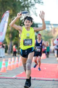 BIB: 3693, 124
                            <button type="button" onclick="openModal(6546851)" class="btn btn-primary btn-sm float-right btn-popup" data-toggle="modal" data-target=".modal-high-quality">
                        <i class="fas fa-shopping-cart"></i> Add to Cart
                    </button>
                                            <button type="button" onclick="isThisMe(6546851, true)" class="btn btn-success btn-sm float-right btn-popup btn-isme hidden" data-toggle="tooltip" data-placement="bottom" title="นี่คือรูปของคุณใช่ไหม คลิกที่นี่เพื่อเอาเข้าอัลบั้ม">
                        <i class="fas fa-plus"></i> Add to album
                    </button>
                    <button type="button" onclick="isThisMe(6546851, false)" class="btn btn-warning btn-sm float-right btn-popup btn-isnotme hidden">
                        <i class="fas fa-ban"></i> Remove from album
                    </button>