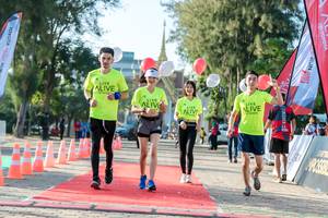 BIB: 
                            <button type="button" onclick="openModal(6563314)" class="btn btn-primary btn-sm float-right btn-popup" data-toggle="modal" data-target=".modal-high-quality">
                        <i class="fas fa-shopping-cart"></i> Add to Cart
                    </button>
                                            <button type="button" onclick="isThisMe(6563314, true)" class="btn btn-success btn-sm float-right btn-popup btn-isme hidden" data-toggle="tooltip" data-placement="bottom" title="นี่คือรูปของคุณใช่ไหม คลิกที่นี่เพื่อเอาเข้าอัลบั้ม">
                        <i class="fas fa-plus"></i> Add to album
                    </button>
                    <button type="button" onclick="isThisMe(6563314, false)" class="btn btn-warning btn-sm float-right btn-popup btn-isnotme hidden">
                        <i class="fas fa-ban"></i> Remove from album
                    </button>