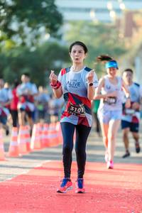 BIB: 3101
                            <button type="button" onclick="openModal(6556605)" class="btn btn-primary btn-sm float-right btn-popup" data-toggle="modal" data-target=".modal-high-quality">
                        <i class="fas fa-shopping-cart"></i> Add to Cart
                    </button>
                                            <button type="button" onclick="isThisMe(6556605, true)" class="btn btn-success btn-sm float-right btn-popup btn-isme hidden" data-toggle="tooltip" data-placement="bottom" title="นี่คือรูปของคุณใช่ไหม คลิกที่นี่เพื่อเอาเข้าอัลบั้ม">
                        <i class="fas fa-plus"></i> Add to album
                    </button>
                    <button type="button" onclick="isThisMe(6556605, false)" class="btn btn-warning btn-sm float-right btn-popup btn-isnotme hidden">
                        <i class="fas fa-ban"></i> Remove from album
                    </button>