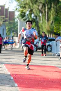 BIB: 3037
                            <button type="button" onclick="openModal(6563587)" class="btn btn-primary btn-sm float-right btn-popup" data-toggle="modal" data-target=".modal-high-quality">
                        <i class="fas fa-shopping-cart"></i> Add to Cart
                    </button>
                                            <button type="button" onclick="isThisMe(6563587, true)" class="btn btn-success btn-sm float-right btn-popup btn-isme hidden" data-toggle="tooltip" data-placement="bottom" title="นี่คือรูปของคุณใช่ไหม คลิกที่นี่เพื่อเอาเข้าอัลบั้ม">
                        <i class="fas fa-plus"></i> Add to album
                    </button>
                    <button type="button" onclick="isThisMe(6563587, false)" class="btn btn-warning btn-sm float-right btn-popup btn-isnotme hidden">
                        <i class="fas fa-ban"></i> Remove from album
                    </button>