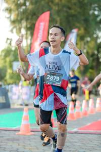 BIB: 2879, 124
                            <button type="button" onclick="openModal(6547476)" class="btn btn-primary btn-sm float-right btn-popup" data-toggle="modal" data-target=".modal-high-quality">
                        <i class="fas fa-shopping-cart"></i> Add to Cart
                    </button>
                                            <button type="button" onclick="isThisMe(6547476, true)" class="btn btn-success btn-sm float-right btn-popup btn-isme hidden" data-toggle="tooltip" data-placement="bottom" title="นี่คือรูปของคุณใช่ไหม คลิกที่นี่เพื่อเอาเข้าอัลบั้ม">
                        <i class="fas fa-plus"></i> Add to album
                    </button>
                    <button type="button" onclick="isThisMe(6547476, false)" class="btn btn-warning btn-sm float-right btn-popup btn-isnotme hidden">
                        <i class="fas fa-ban"></i> Remove from album
                    </button>