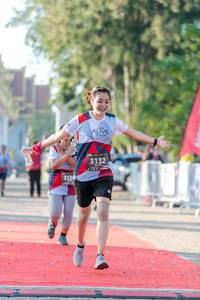 BIB: 3132, 312
                            <button type="button" onclick="openModal(6559322)" class="btn btn-primary btn-sm float-right btn-popup" data-toggle="modal" data-target=".modal-high-quality">
                        <i class="fas fa-shopping-cart"></i> Add to Cart
                    </button>
                                            <button type="button" onclick="isThisMe(6559322, true)" class="btn btn-success btn-sm float-right btn-popup btn-isme hidden" data-toggle="tooltip" data-placement="bottom" title="นี่คือรูปของคุณใช่ไหม คลิกที่นี่เพื่อเอาเข้าอัลบั้ม">
                        <i class="fas fa-plus"></i> Add to album
                    </button>
                    <button type="button" onclick="isThisMe(6559322, false)" class="btn btn-warning btn-sm float-right btn-popup btn-isnotme hidden">
                        <i class="fas fa-ban"></i> Remove from album
                    </button>