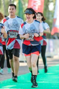 BIB: 7047
                            <button type="button" onclick="openModal(6561879)" class="btn btn-primary btn-sm float-right btn-popup" data-toggle="modal" data-target=".modal-high-quality">
                        <i class="fas fa-shopping-cart"></i> Add to Cart
                    </button>
                                            <button type="button" onclick="isThisMe(6561879, true)" class="btn btn-success btn-sm float-right btn-popup btn-isme hidden" data-toggle="tooltip" data-placement="bottom" title="นี่คือรูปของคุณใช่ไหม คลิกที่นี่เพื่อเอาเข้าอัลบั้ม">
                        <i class="fas fa-plus"></i> Add to album
                    </button>
                    <button type="button" onclick="isThisMe(6561879, false)" class="btn btn-warning btn-sm float-right btn-popup btn-isnotme hidden">
                        <i class="fas fa-ban"></i> Remove from album
                    </button>