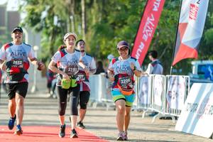 BIB: 2191, 2206, 201
                            <button type="button" onclick="openModal(6561934)" class="btn btn-primary btn-sm float-right btn-popup" data-toggle="modal" data-target=".modal-high-quality">
                        <i class="fas fa-shopping-cart"></i> Add to Cart
                    </button>
                                            <button type="button" onclick="isThisMe(6561934, true)" class="btn btn-success btn-sm float-right btn-popup btn-isme hidden" data-toggle="tooltip" data-placement="bottom" title="นี่คือรูปของคุณใช่ไหม คลิกที่นี่เพื่อเอาเข้าอัลบั้ม">
                        <i class="fas fa-plus"></i> Add to album
                    </button>
                    <button type="button" onclick="isThisMe(6561934, false)" class="btn btn-warning btn-sm float-right btn-popup btn-isnotme hidden">
                        <i class="fas fa-ban"></i> Remove from album
                    </button>