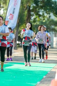 BIB: 7988, 7464, 6213
                            <button type="button" onclick="openModal(6563179)" class="btn btn-primary btn-sm float-right btn-popup" data-toggle="modal" data-target=".modal-high-quality">
                        <i class="fas fa-shopping-cart"></i> Add to Cart
                    </button>
                                            <button type="button" onclick="isThisMe(6563179, true)" class="btn btn-success btn-sm float-right btn-popup btn-isme hidden" data-toggle="tooltip" data-placement="bottom" title="นี่คือรูปของคุณใช่ไหม คลิกที่นี่เพื่อเอาเข้าอัลบั้ม">
                        <i class="fas fa-plus"></i> Add to album
                    </button>
                    <button type="button" onclick="isThisMe(6563179, false)" class="btn btn-warning btn-sm float-right btn-popup btn-isnotme hidden">
                        <i class="fas fa-ban"></i> Remove from album
                    </button>