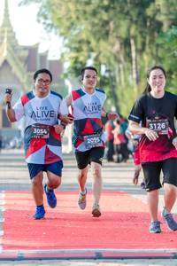 BIB: 3126, 3054, 2095
                            <button type="button" onclick="openModal(6557887)" class="btn btn-primary btn-sm float-right btn-popup" data-toggle="modal" data-target=".modal-high-quality">
                        <i class="fas fa-shopping-cart"></i> Add to Cart
                    </button>
                                            <button type="button" onclick="isThisMe(6557887, true)" class="btn btn-success btn-sm float-right btn-popup btn-isme hidden" data-toggle="tooltip" data-placement="bottom" title="นี่คือรูปของคุณใช่ไหม คลิกที่นี่เพื่อเอาเข้าอัลบั้ม">
                        <i class="fas fa-plus"></i> Add to album
                    </button>
                    <button type="button" onclick="isThisMe(6557887, false)" class="btn btn-warning btn-sm float-right btn-popup btn-isnotme hidden">
                        <i class="fas fa-ban"></i> Remove from album
                    </button>