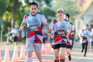 BIB: 3653, 3836
                            <button type="button" onclick="openModal(6556565)" class="btn btn-primary btn-sm float-right btn-popup" data-toggle="modal" data-target=".modal-high-quality">
                        <i class="fas fa-shopping-cart"></i> Add to Cart
                    </button>
                                            <button type="button" onclick="isThisMe(6556565, true)" class="btn btn-success btn-sm float-right btn-popup btn-isme hidden" data-toggle="tooltip" data-placement="bottom" title="นี่คือรูปของคุณใช่ไหม คลิกที่นี่เพื่อเอาเข้าอัลบั้ม">
                        <i class="fas fa-plus"></i> Add to album
                    </button>
                    <button type="button" onclick="isThisMe(6556565, false)" class="btn btn-warning btn-sm float-right btn-popup btn-isnotme hidden">
                        <i class="fas fa-ban"></i> Remove from album
                    </button>