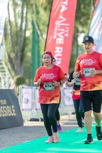 BIB: 2010, 2019, 6145
                            <button type="button" onclick="openModal(6560078)" class="btn btn-primary btn-sm float-right btn-popup" data-toggle="modal" data-target=".modal-high-quality">
                        <i class="fas fa-shopping-cart"></i> Add to Cart
                    </button>
                                            <button type="button" onclick="isThisMe(6560078, true)" class="btn btn-success btn-sm float-right btn-popup btn-isme hidden" data-toggle="tooltip" data-placement="bottom" title="นี่คือรูปของคุณใช่ไหม คลิกที่นี่เพื่อเอาเข้าอัลบั้ม">
                        <i class="fas fa-plus"></i> Add to album
                    </button>
                    <button type="button" onclick="isThisMe(6560078, false)" class="btn btn-warning btn-sm float-right btn-popup btn-isnotme hidden">
                        <i class="fas fa-ban"></i> Remove from album
                    </button>