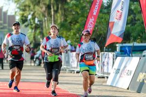 BIB: 2191, 2632, 0206
                            <button type="button" onclick="openModal(6561940)" class="btn btn-primary btn-sm float-right btn-popup" data-toggle="modal" data-target=".modal-high-quality">
                        <i class="fas fa-shopping-cart"></i> Add to Cart
                    </button>
                                            <button type="button" onclick="isThisMe(6561940, true)" class="btn btn-success btn-sm float-right btn-popup btn-isme hidden" data-toggle="tooltip" data-placement="bottom" title="นี่คือรูปของคุณใช่ไหม คลิกที่นี่เพื่อเอาเข้าอัลบั้ม">
                        <i class="fas fa-plus"></i> Add to album
                    </button>
                    <button type="button" onclick="isThisMe(6561940, false)" class="btn btn-warning btn-sm float-right btn-popup btn-isnotme hidden">
                        <i class="fas fa-ban"></i> Remove from album
                    </button>