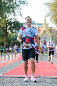 BIB: 920
                            <button type="button" onclick="openModal(6545234)" class="btn btn-primary btn-sm float-right btn-popup" data-toggle="modal" data-target=".modal-high-quality">
                        <i class="fas fa-shopping-cart"></i> Add to Cart
                    </button>
                                            <button type="button" onclick="isThisMe(6545234, true)" class="btn btn-success btn-sm float-right btn-popup btn-isme hidden" data-toggle="tooltip" data-placement="bottom" title="นี่คือรูปของคุณใช่ไหม คลิกที่นี่เพื่อเอาเข้าอัลบั้ม">
                        <i class="fas fa-plus"></i> Add to album
                    </button>
                    <button type="button" onclick="isThisMe(6545234, false)" class="btn btn-warning btn-sm float-right btn-popup btn-isnotme hidden">
                        <i class="fas fa-ban"></i> Remove from album
                    </button>