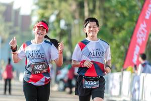 BIB: 3901, 3755
                            <button type="button" onclick="openModal(6561824)" class="btn btn-primary btn-sm float-right btn-popup" data-toggle="modal" data-target=".modal-high-quality">
                        <i class="fas fa-shopping-cart"></i> Add to Cart
                    </button>
                                            <button type="button" onclick="isThisMe(6561824, true)" class="btn btn-success btn-sm float-right btn-popup btn-isme hidden" data-toggle="tooltip" data-placement="bottom" title="นี่คือรูปของคุณใช่ไหม คลิกที่นี่เพื่อเอาเข้าอัลบั้ม">
                        <i class="fas fa-plus"></i> Add to album
                    </button>
                    <button type="button" onclick="isThisMe(6561824, false)" class="btn btn-warning btn-sm float-right btn-popup btn-isnotme hidden">
                        <i class="fas fa-ban"></i> Remove from album
                    </button>