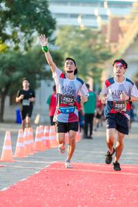 BIB: 2081, 2622
                            <button type="button" onclick="openModal(6546468)" class="btn btn-primary btn-sm float-right btn-popup" data-toggle="modal" data-target=".modal-high-quality">
                        <i class="fas fa-shopping-cart"></i> Add to Cart
                    </button>
                                            <button type="button" onclick="isThisMe(6546468, true)" class="btn btn-success btn-sm float-right btn-popup btn-isme hidden" data-toggle="tooltip" data-placement="bottom" title="นี่คือรูปของคุณใช่ไหม คลิกที่นี่เพื่อเอาเข้าอัลบั้ม">
                        <i class="fas fa-plus"></i> Add to album
                    </button>
                    <button type="button" onclick="isThisMe(6546468, false)" class="btn btn-warning btn-sm float-right btn-popup btn-isnotme hidden">
                        <i class="fas fa-ban"></i> Remove from album
                    </button>