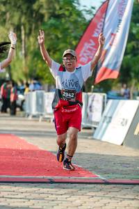 BIB: 2942
                            <button type="button" onclick="openModal(6557918)" class="btn btn-primary btn-sm float-right btn-popup" data-toggle="modal" data-target=".modal-high-quality">
                        <i class="fas fa-shopping-cart"></i> Add to Cart
                    </button>
                                            <button type="button" onclick="isThisMe(6557918, true)" class="btn btn-success btn-sm float-right btn-popup btn-isme hidden" data-toggle="tooltip" data-placement="bottom" title="นี่คือรูปของคุณใช่ไหม คลิกที่นี่เพื่อเอาเข้าอัลบั้ม">
                        <i class="fas fa-plus"></i> Add to album
                    </button>
                    <button type="button" onclick="isThisMe(6557918, false)" class="btn btn-warning btn-sm float-right btn-popup btn-isnotme hidden">
                        <i class="fas fa-ban"></i> Remove from album
                    </button>