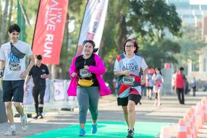 BIB: 7547, 691, 050
                            <button type="button" onclick="openModal(6562125)" class="btn btn-primary btn-sm float-right btn-popup" data-toggle="modal" data-target=".modal-high-quality">
                        <i class="fas fa-shopping-cart"></i> Add to Cart
                    </button>
                                            <button type="button" onclick="isThisMe(6562125, true)" class="btn btn-success btn-sm float-right btn-popup btn-isme hidden" data-toggle="tooltip" data-placement="bottom" title="นี่คือรูปของคุณใช่ไหม คลิกที่นี่เพื่อเอาเข้าอัลบั้ม">
                        <i class="fas fa-plus"></i> Add to album
                    </button>
                    <button type="button" onclick="isThisMe(6562125, false)" class="btn btn-warning btn-sm float-right btn-popup btn-isnotme hidden">
                        <i class="fas fa-ban"></i> Remove from album
                    </button>