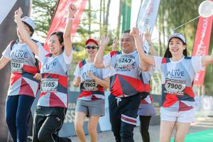 BIB: 6247, 7521, 7900, 7902, 1365
                            <button type="button" onclick="openModal(6563143)" class="btn btn-primary btn-sm float-right btn-popup" data-toggle="modal" data-target=".modal-high-quality">
                        <i class="fas fa-shopping-cart"></i> Add to Cart
                    </button>
                                            <button type="button" onclick="isThisMe(6563143, true)" class="btn btn-success btn-sm float-right btn-popup btn-isme hidden" data-toggle="tooltip" data-placement="bottom" title="นี่คือรูปของคุณใช่ไหม คลิกที่นี่เพื่อเอาเข้าอัลบั้ม">
                        <i class="fas fa-plus"></i> Add to album
                    </button>
                    <button type="button" onclick="isThisMe(6563143, false)" class="btn btn-warning btn-sm float-right btn-popup btn-isnotme hidden">
                        <i class="fas fa-ban"></i> Remove from album
                    </button>