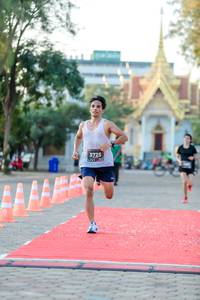 BIB: 3725
                            <button type="button" onclick="openModal(6534944)" class="btn btn-primary btn-sm float-right btn-popup" data-toggle="modal" data-target=".modal-high-quality">
                        <i class="fas fa-shopping-cart"></i> Add to Cart
                    </button>
                                            <button type="button" onclick="isThisMe(6534944, true)" class="btn btn-success btn-sm float-right btn-popup btn-isme hidden" data-toggle="tooltip" data-placement="bottom" title="นี่คือรูปของคุณใช่ไหม คลิกที่นี่เพื่อเอาเข้าอัลบั้ม">
                        <i class="fas fa-plus"></i> Add to album
                    </button>
                    <button type="button" onclick="isThisMe(6534944, false)" class="btn btn-warning btn-sm float-right btn-popup btn-isnotme hidden">
                        <i class="fas fa-ban"></i> Remove from album
                    </button>