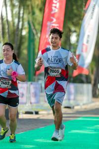 BIB: 7005, 7402
                            <button type="button" onclick="openModal(6560717)" class="btn btn-primary btn-sm float-right btn-popup" data-toggle="modal" data-target=".modal-high-quality">
                        <i class="fas fa-shopping-cart"></i> Add to Cart
                    </button>
                                            <button type="button" onclick="isThisMe(6560717, true)" class="btn btn-success btn-sm float-right btn-popup btn-isme hidden" data-toggle="tooltip" data-placement="bottom" title="นี่คือรูปของคุณใช่ไหม คลิกที่นี่เพื่อเอาเข้าอัลบั้ม">
                        <i class="fas fa-plus"></i> Add to album
                    </button>
                    <button type="button" onclick="isThisMe(6560717, false)" class="btn btn-warning btn-sm float-right btn-popup btn-isnotme hidden">
                        <i class="fas fa-ban"></i> Remove from album
                    </button>