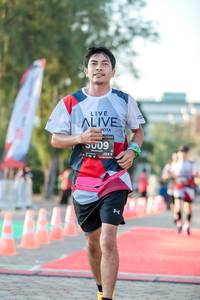 BIB: 128
                            <button type="button" onclick="openModal(6547857)" class="btn btn-primary btn-sm float-right btn-popup" data-toggle="modal" data-target=".modal-high-quality">
                        <i class="fas fa-shopping-cart"></i> Add to Cart
                    </button>
                                            <button type="button" onclick="isThisMe(6547857, true)" class="btn btn-success btn-sm float-right btn-popup btn-isme hidden" data-toggle="tooltip" data-placement="bottom" title="นี่คือรูปของคุณใช่ไหม คลิกที่นี่เพื่อเอาเข้าอัลบั้ม">
                        <i class="fas fa-plus"></i> Add to album
                    </button>
                    <button type="button" onclick="isThisMe(6547857, false)" class="btn btn-warning btn-sm float-right btn-popup btn-isnotme hidden">
                        <i class="fas fa-ban"></i> Remove from album
                    </button>