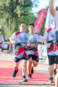 BIB: 2952, 3025
                            <button type="button" onclick="openModal(6562499)" class="btn btn-primary btn-sm float-right btn-popup" data-toggle="modal" data-target=".modal-high-quality">
                        <i class="fas fa-shopping-cart"></i> Add to Cart
                    </button>
                                            <button type="button" onclick="isThisMe(6562499, true)" class="btn btn-success btn-sm float-right btn-popup btn-isme hidden" data-toggle="tooltip" data-placement="bottom" title="นี่คือรูปของคุณใช่ไหม คลิกที่นี่เพื่อเอาเข้าอัลบั้ม">
                        <i class="fas fa-plus"></i> Add to album
                    </button>
                    <button type="button" onclick="isThisMe(6562499, false)" class="btn btn-warning btn-sm float-right btn-popup btn-isnotme hidden">
                        <i class="fas fa-ban"></i> Remove from album
                    </button>