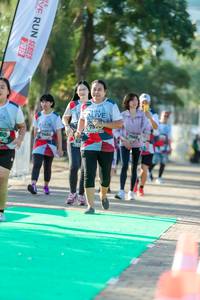 BIB: 7464, 2019
                            <button type="button" onclick="openModal(6563169)" class="btn btn-primary btn-sm float-right btn-popup" data-toggle="modal" data-target=".modal-high-quality">
                        <i class="fas fa-shopping-cart"></i> Add to Cart
                    </button>
                                            <button type="button" onclick="isThisMe(6563169, true)" class="btn btn-success btn-sm float-right btn-popup btn-isme hidden" data-toggle="tooltip" data-placement="bottom" title="นี่คือรูปของคุณใช่ไหม คลิกที่นี่เพื่อเอาเข้าอัลบั้ม">
                        <i class="fas fa-plus"></i> Add to album
                    </button>
                    <button type="button" onclick="isThisMe(6563169, false)" class="btn btn-warning btn-sm float-right btn-popup btn-isnotme hidden">
                        <i class="fas fa-ban"></i> Remove from album
                    </button>