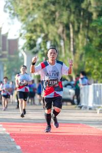 BIB: 2136
                            <button type="button" onclick="openModal(6558745)" class="btn btn-primary btn-sm float-right btn-popup" data-toggle="modal" data-target=".modal-high-quality">
                        <i class="fas fa-shopping-cart"></i> Add to Cart
                    </button>
                                            <button type="button" onclick="isThisMe(6558745, true)" class="btn btn-success btn-sm float-right btn-popup btn-isme hidden" data-toggle="tooltip" data-placement="bottom" title="นี่คือรูปของคุณใช่ไหม คลิกที่นี่เพื่อเอาเข้าอัลบั้ม">
                        <i class="fas fa-plus"></i> Add to album
                    </button>
                    <button type="button" onclick="isThisMe(6558745, false)" class="btn btn-warning btn-sm float-right btn-popup btn-isnotme hidden">
                        <i class="fas fa-ban"></i> Remove from album
                    </button>