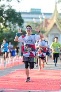 BIB: 3700
                            <button type="button" onclick="openModal(6551269)" class="btn btn-primary btn-sm float-right btn-popup" data-toggle="modal" data-target=".modal-high-quality">
                        <i class="fas fa-shopping-cart"></i> Add to Cart
                    </button>
                                            <button type="button" onclick="isThisMe(6551269, true)" class="btn btn-success btn-sm float-right btn-popup btn-isme hidden" data-toggle="tooltip" data-placement="bottom" title="นี่คือรูปของคุณใช่ไหม คลิกที่นี่เพื่อเอาเข้าอัลบั้ม">
                        <i class="fas fa-plus"></i> Add to album
                    </button>
                    <button type="button" onclick="isThisMe(6551269, false)" class="btn btn-warning btn-sm float-right btn-popup btn-isnotme hidden">
                        <i class="fas fa-ban"></i> Remove from album
                    </button>