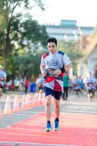 BIB: 210
                            <button type="button" onclick="openModal(6551243)" class="btn btn-primary btn-sm float-right btn-popup" data-toggle="modal" data-target=".modal-high-quality">
                        <i class="fas fa-shopping-cart"></i> Add to Cart
                    </button>
                                            <button type="button" onclick="isThisMe(6551243, true)" class="btn btn-success btn-sm float-right btn-popup btn-isme hidden" data-toggle="tooltip" data-placement="bottom" title="นี่คือรูปของคุณใช่ไหม คลิกที่นี่เพื่อเอาเข้าอัลบั้ม">
                        <i class="fas fa-plus"></i> Add to album
                    </button>
                    <button type="button" onclick="isThisMe(6551243, false)" class="btn btn-warning btn-sm float-right btn-popup btn-isnotme hidden">
                        <i class="fas fa-ban"></i> Remove from album
                    </button>