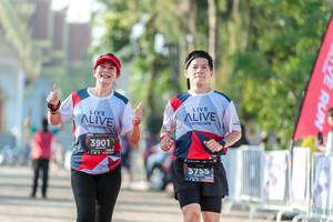 BIB: 3901, 3755
                            <button type="button" onclick="openModal(6561814)" class="btn btn-primary btn-sm float-right btn-popup" data-toggle="modal" data-target=".modal-high-quality">
                        <i class="fas fa-shopping-cart"></i> Add to Cart
                    </button>
                                            <button type="button" onclick="isThisMe(6561814, true)" class="btn btn-success btn-sm float-right btn-popup btn-isme hidden" data-toggle="tooltip" data-placement="bottom" title="นี่คือรูปของคุณใช่ไหม คลิกที่นี่เพื่อเอาเข้าอัลบั้ม">
                        <i class="fas fa-plus"></i> Add to album
                    </button>
                    <button type="button" onclick="isThisMe(6561814, false)" class="btn btn-warning btn-sm float-right btn-popup btn-isnotme hidden">
                        <i class="fas fa-ban"></i> Remove from album
                    </button>