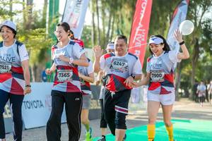 BIB: 6247, 7521, 7365, 7900
                            <button type="button" onclick="openModal(6563130)" class="btn btn-primary btn-sm float-right btn-popup" data-toggle="modal" data-target=".modal-high-quality">
                        <i class="fas fa-shopping-cart"></i> Add to Cart
                    </button>
                                            <button type="button" onclick="isThisMe(6563130, true)" class="btn btn-success btn-sm float-right btn-popup btn-isme hidden" data-toggle="tooltip" data-placement="bottom" title="นี่คือรูปของคุณใช่ไหม คลิกที่นี่เพื่อเอาเข้าอัลบั้ม">
                        <i class="fas fa-plus"></i> Add to album
                    </button>
                    <button type="button" onclick="isThisMe(6563130, false)" class="btn btn-warning btn-sm float-right btn-popup btn-isnotme hidden">
                        <i class="fas fa-ban"></i> Remove from album
                    </button>