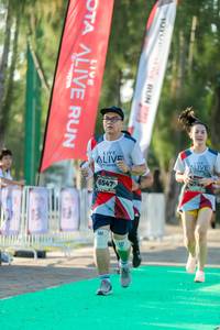 BIB: 6547
                            <button type="button" onclick="openModal(6559108)" class="btn btn-primary btn-sm float-right btn-popup" data-toggle="modal" data-target=".modal-high-quality">
                        <i class="fas fa-shopping-cart"></i> Add to Cart
                    </button>
                                            <button type="button" onclick="isThisMe(6559108, true)" class="btn btn-success btn-sm float-right btn-popup btn-isme hidden" data-toggle="tooltip" data-placement="bottom" title="นี่คือรูปของคุณใช่ไหม คลิกที่นี่เพื่อเอาเข้าอัลบั้ม">
                        <i class="fas fa-plus"></i> Add to album
                    </button>
                    <button type="button" onclick="isThisMe(6559108, false)" class="btn btn-warning btn-sm float-right btn-popup btn-isnotme hidden">
                        <i class="fas fa-ban"></i> Remove from album
                    </button>