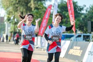 BIB: 3902, 3903
                            <button type="button" onclick="openModal(6562328)" class="btn btn-primary btn-sm float-right btn-popup" data-toggle="modal" data-target=".modal-high-quality">
                        <i class="fas fa-shopping-cart"></i> Add to Cart
                    </button>
                                            <button type="button" onclick="isThisMe(6562328, true)" class="btn btn-success btn-sm float-right btn-popup btn-isme hidden" data-toggle="tooltip" data-placement="bottom" title="นี่คือรูปของคุณใช่ไหม คลิกที่นี่เพื่อเอาเข้าอัลบั้ม">
                        <i class="fas fa-plus"></i> Add to album
                    </button>
                    <button type="button" onclick="isThisMe(6562328, false)" class="btn btn-warning btn-sm float-right btn-popup btn-isnotme hidden">
                        <i class="fas fa-ban"></i> Remove from album
                    </button>