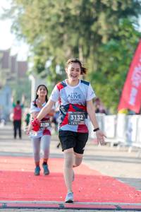 BIB: 3132, 3129
                            <button type="button" onclick="openModal(6559325)" class="btn btn-primary btn-sm float-right btn-popup" data-toggle="modal" data-target=".modal-high-quality">
                        <i class="fas fa-shopping-cart"></i> Add to Cart
                    </button>
                                            <button type="button" onclick="isThisMe(6559325, true)" class="btn btn-success btn-sm float-right btn-popup btn-isme hidden" data-toggle="tooltip" data-placement="bottom" title="นี่คือรูปของคุณใช่ไหม คลิกที่นี่เพื่อเอาเข้าอัลบั้ม">
                        <i class="fas fa-plus"></i> Add to album
                    </button>
                    <button type="button" onclick="isThisMe(6559325, false)" class="btn btn-warning btn-sm float-right btn-popup btn-isnotme hidden">
                        <i class="fas fa-ban"></i> Remove from album
                    </button>