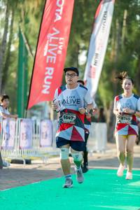 BIB: 6547, 76749
                            <button type="button" onclick="openModal(6559109)" class="btn btn-primary btn-sm float-right btn-popup" data-toggle="modal" data-target=".modal-high-quality">
                        <i class="fas fa-shopping-cart"></i> Add to Cart
                    </button>
                                            <button type="button" onclick="isThisMe(6559109, true)" class="btn btn-success btn-sm float-right btn-popup btn-isme hidden" data-toggle="tooltip" data-placement="bottom" title="นี่คือรูปของคุณใช่ไหม คลิกที่นี่เพื่อเอาเข้าอัลบั้ม">
                        <i class="fas fa-plus"></i> Add to album
                    </button>
                    <button type="button" onclick="isThisMe(6559109, false)" class="btn btn-warning btn-sm float-right btn-popup btn-isnotme hidden">
                        <i class="fas fa-ban"></i> Remove from album
                    </button>