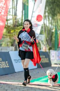 BIB: 6106
                            <button type="button" onclick="openModal(6562729)" class="btn btn-primary btn-sm float-right btn-popup" data-toggle="modal" data-target=".modal-high-quality">
                        <i class="fas fa-shopping-cart"></i> Add to Cart
                    </button>
                                            <button type="button" onclick="isThisMe(6562729, true)" class="btn btn-success btn-sm float-right btn-popup btn-isme hidden" data-toggle="tooltip" data-placement="bottom" title="นี่คือรูปของคุณใช่ไหม คลิกที่นี่เพื่อเอาเข้าอัลบั้ม">
                        <i class="fas fa-plus"></i> Add to album
                    </button>
                    <button type="button" onclick="isThisMe(6562729, false)" class="btn btn-warning btn-sm float-right btn-popup btn-isnotme hidden">
                        <i class="fas fa-ban"></i> Remove from album
                    </button>