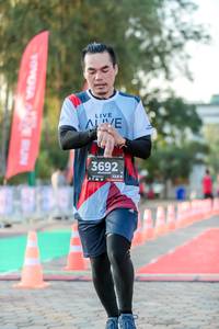 BIB: 3692, 128
                            <button type="button" onclick="openModal(6544539)" class="btn btn-primary btn-sm float-right btn-popup" data-toggle="modal" data-target=".modal-high-quality">
                        <i class="fas fa-shopping-cart"></i> Add to Cart
                    </button>
                                            <button type="button" onclick="isThisMe(6544539, true)" class="btn btn-success btn-sm float-right btn-popup btn-isme hidden" data-toggle="tooltip" data-placement="bottom" title="นี่คือรูปของคุณใช่ไหม คลิกที่นี่เพื่อเอาเข้าอัลบั้ม">
                        <i class="fas fa-plus"></i> Add to album
                    </button>
                    <button type="button" onclick="isThisMe(6544539, false)" class="btn btn-warning btn-sm float-right btn-popup btn-isnotme hidden">
                        <i class="fas fa-ban"></i> Remove from album
                    </button>