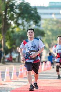 BIB: 2960
                            <button type="button" onclick="openModal(6556030)" class="btn btn-primary btn-sm float-right btn-popup" data-toggle="modal" data-target=".modal-high-quality">
                        <i class="fas fa-shopping-cart"></i> Add to Cart
                    </button>
                                            <button type="button" onclick="isThisMe(6556030, true)" class="btn btn-success btn-sm float-right btn-popup btn-isme hidden" data-toggle="tooltip" data-placement="bottom" title="นี่คือรูปของคุณใช่ไหม คลิกที่นี่เพื่อเอาเข้าอัลบั้ม">
                        <i class="fas fa-plus"></i> Add to album
                    </button>
                    <button type="button" onclick="isThisMe(6556030, false)" class="btn btn-warning btn-sm float-right btn-popup btn-isnotme hidden">
                        <i class="fas fa-ban"></i> Remove from album
                    </button>